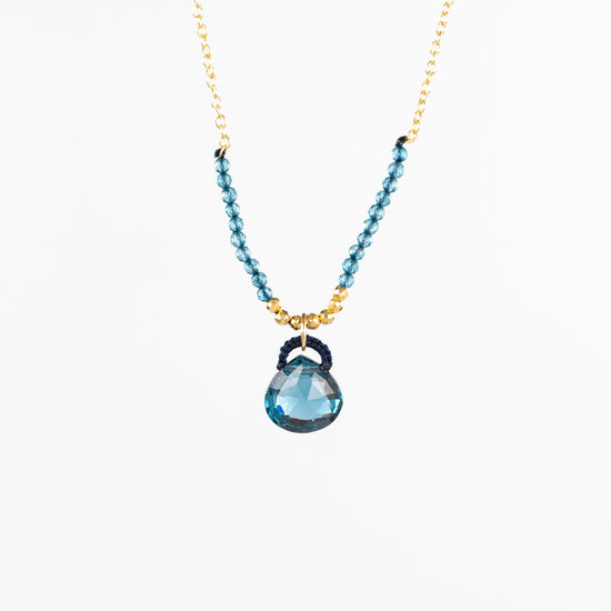 Load image into Gallery viewer, Danielle Welmond London Blue Quartz Drop Necklace with Petite London Blue Quartz Accent Beads
