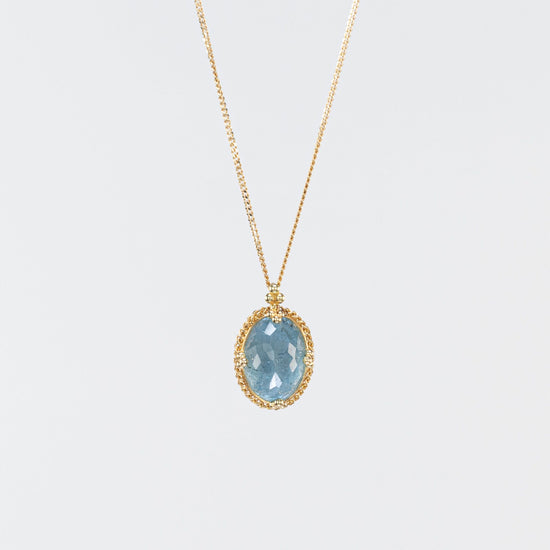Load image into Gallery viewer, AMÁLI 18K Oval Aquamarine Necklace
