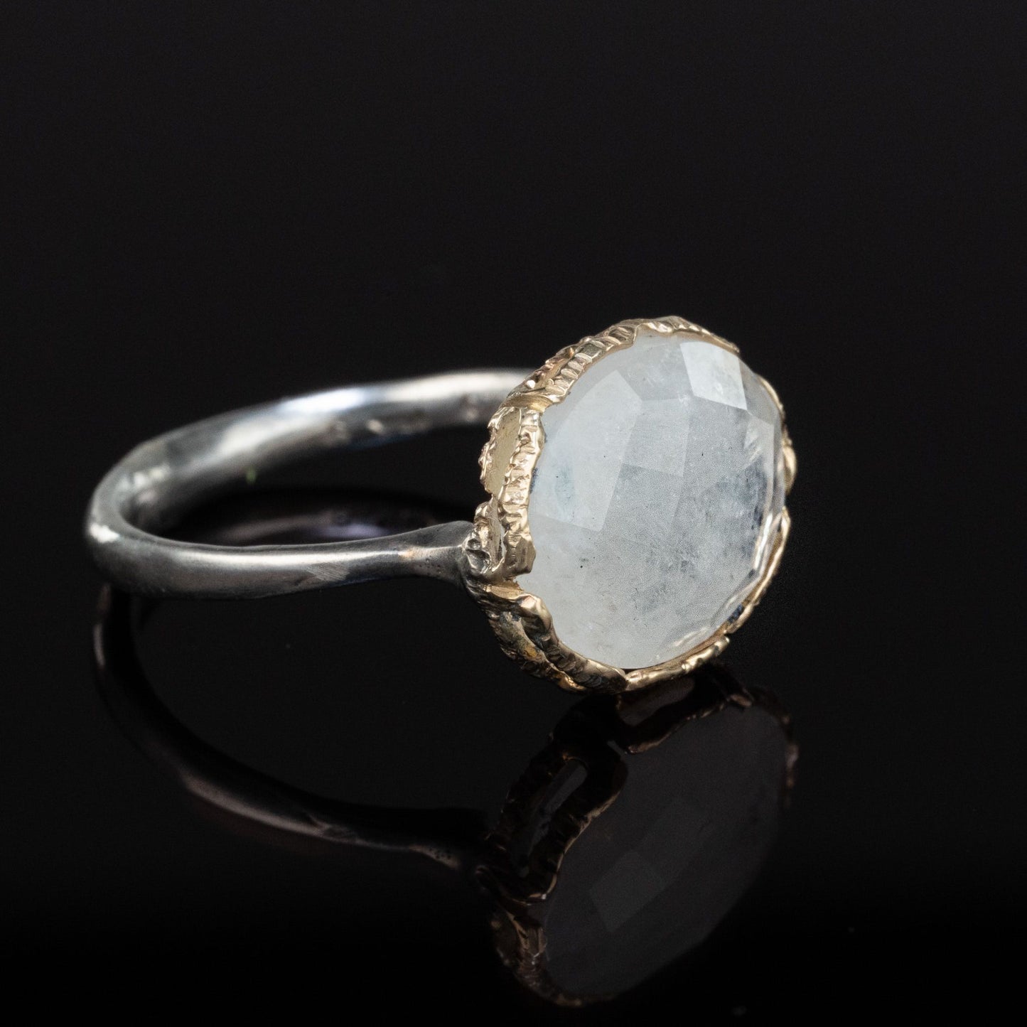 Load image into Gallery viewer, Danielle Welmond 14K and Sterling Silver Oval Moonstone Ring
