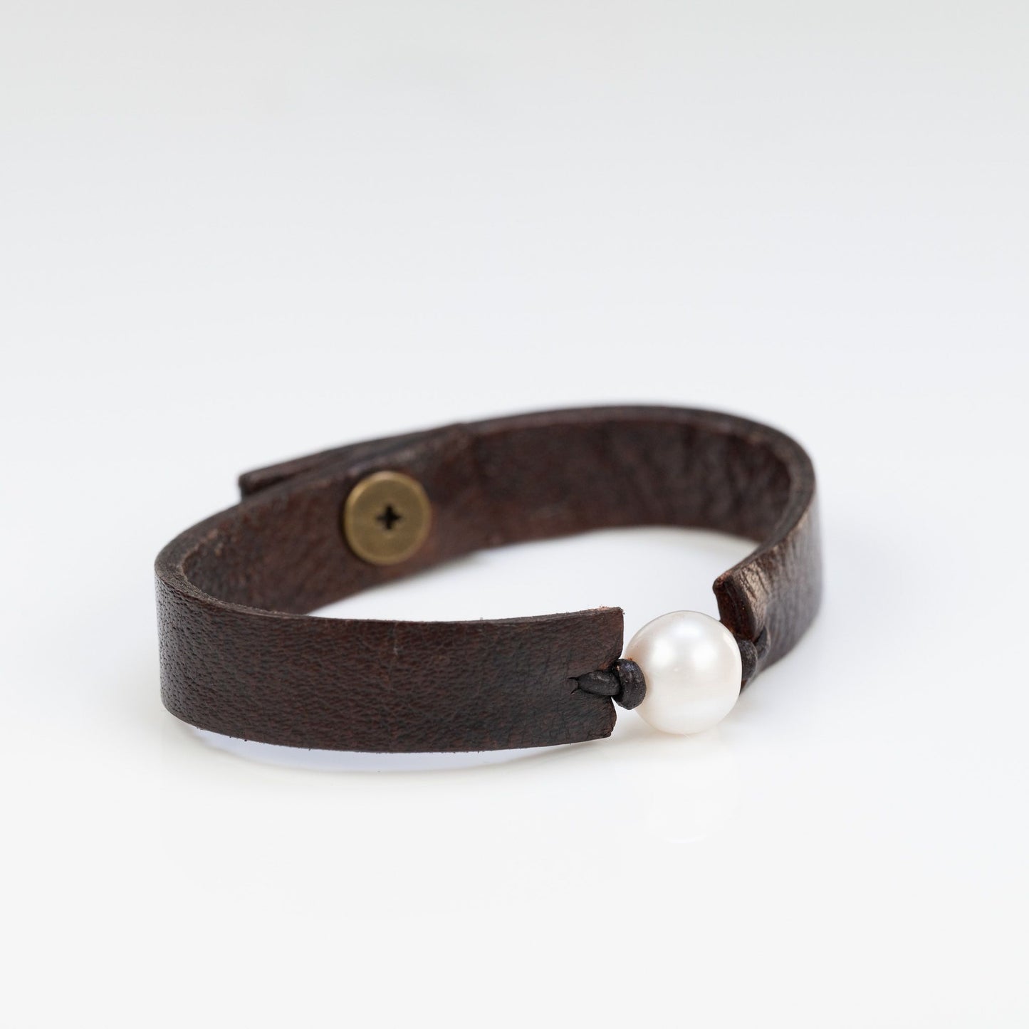 Pearl Drop Brown Leather Bracelet