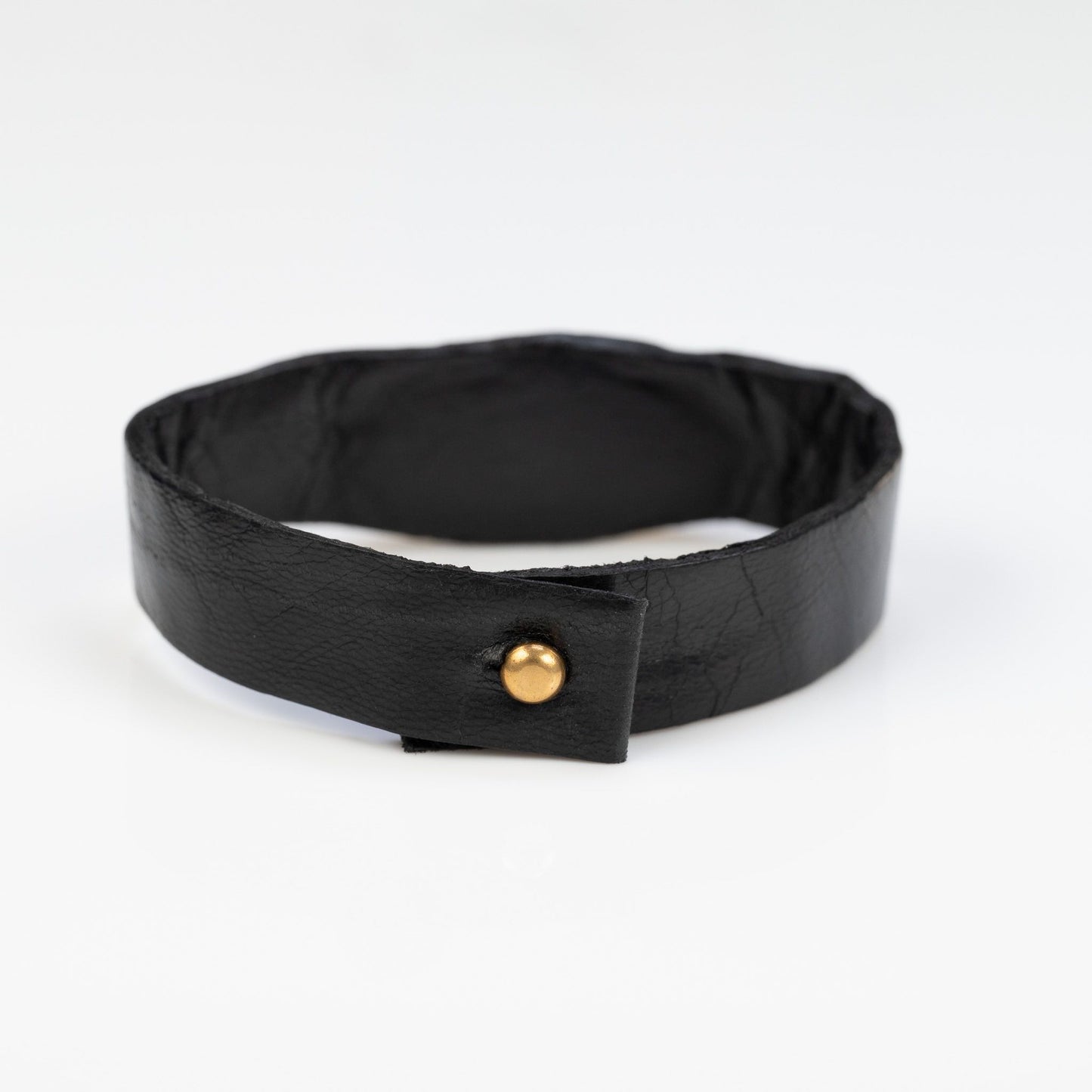 Load image into Gallery viewer, Rutilated Quartz Black Leather Cuff
