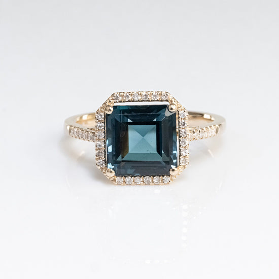 Load image into Gallery viewer, LIVEN 14K Yellow Gold Asscher Cut London Blue Topaz Ring
